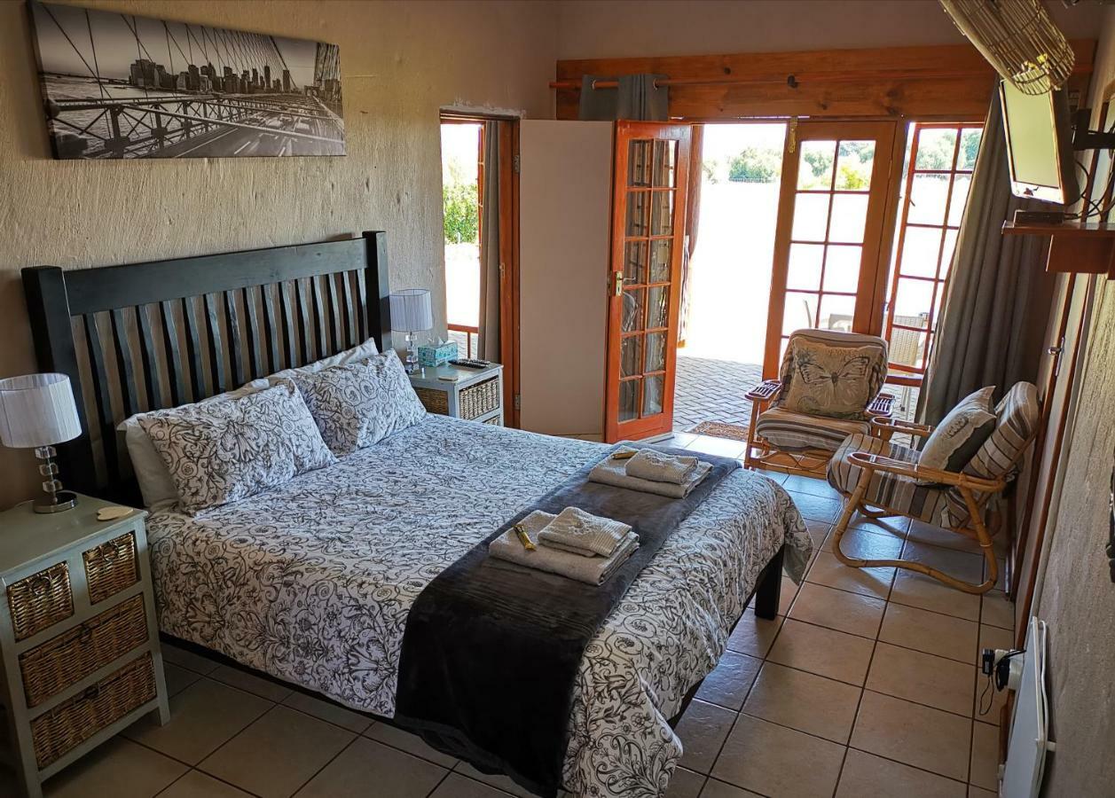 Safe Haven Guesthouse Bloemfontein Extérieur photo